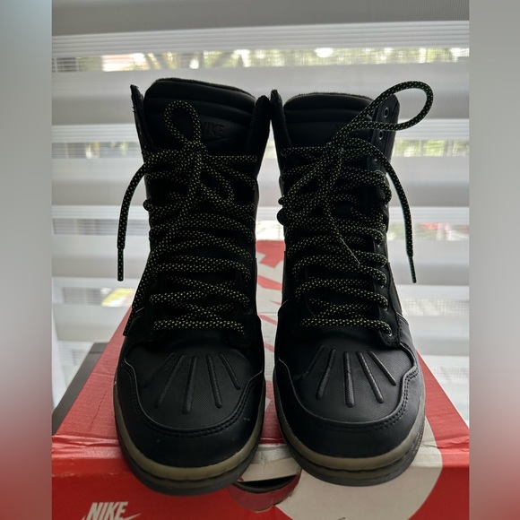 Women’s Nike Sky Hi Sneakerboot 2.0 Black/silver size 7 - Picture 3 of 7